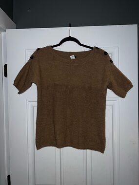 Button-Shoulder Short Sleeve Knit Top - Camel Brown